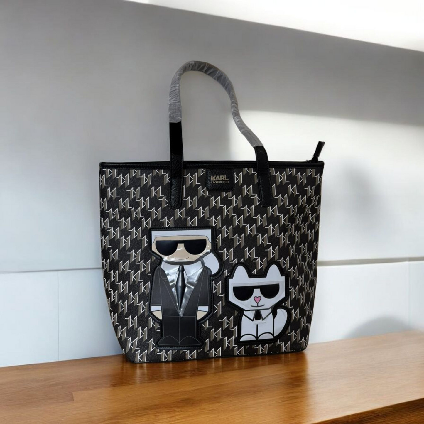 KARL Mirror – Premium Quality Bag- M21